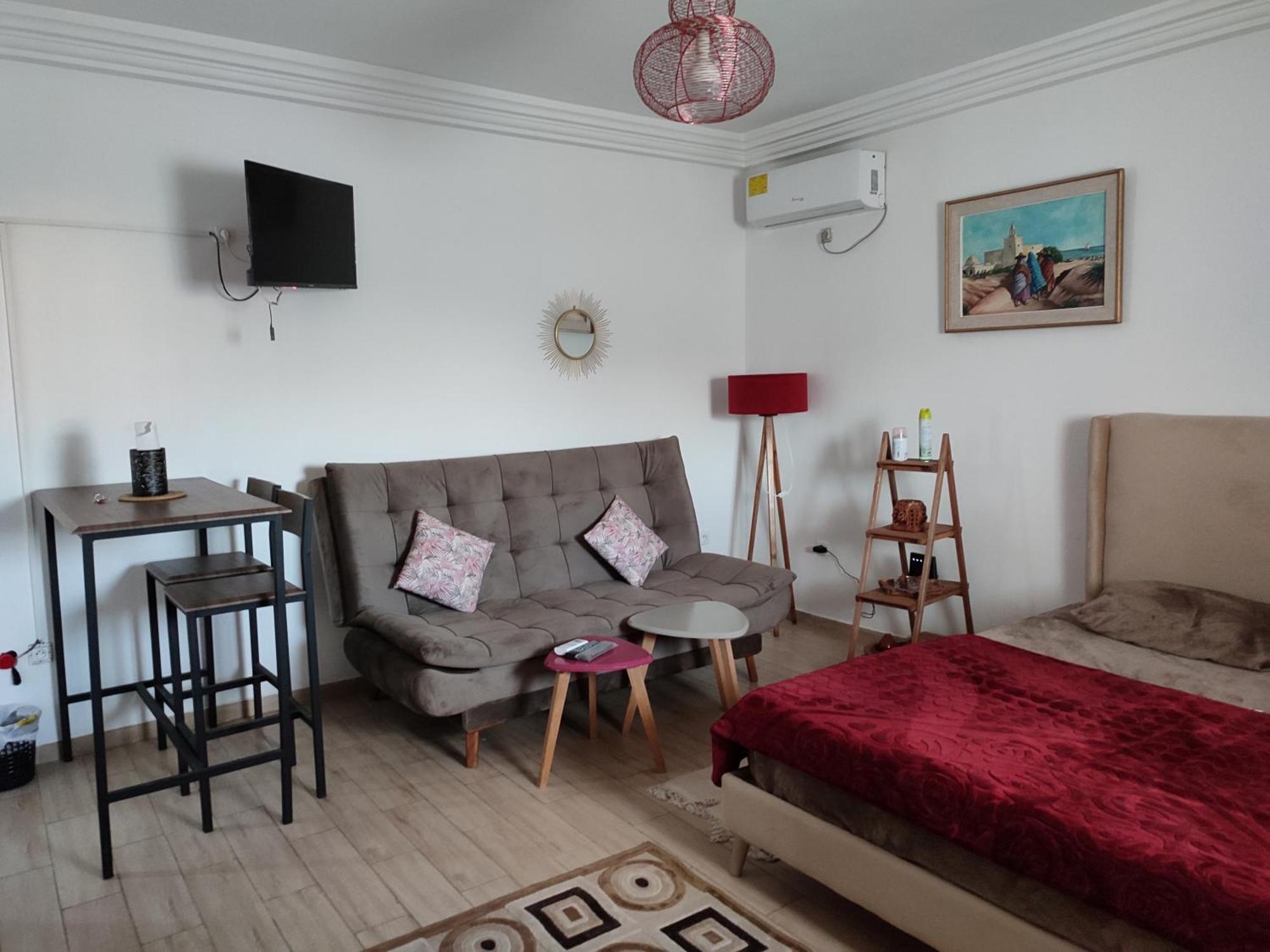 Modern Oasis - Rare Stylish Appartement